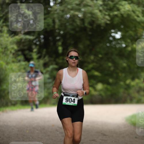 30.08.2026 - Elbe Triathlon Hamburg Antke Förster http://msf.ph/oto/10106768 30.08.2026 12:24:04 Laufen 904 meine-sportfotos.de