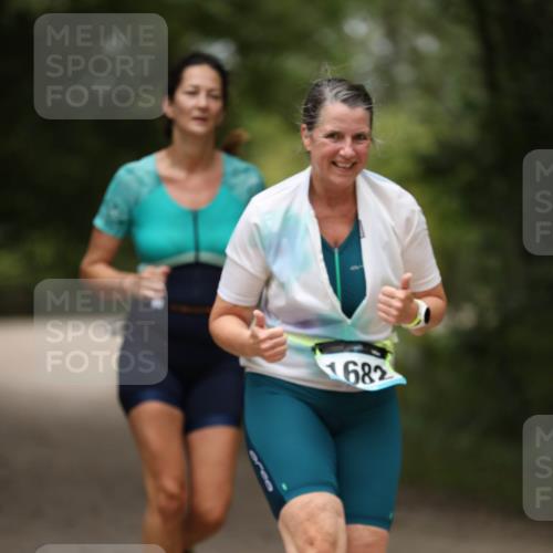 30.08.2026 - Elbe Triathlon Hamburg Antke Förster http://msf.ph/oto/10106840 30.08.2026 12:24:51 Laufen 89 meine-sportfotos.de