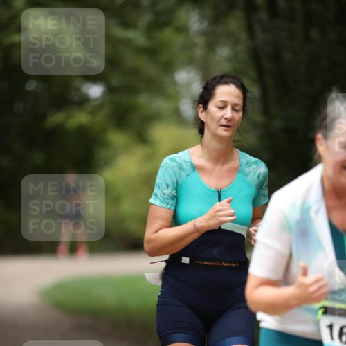 30.08.2026 - Elbe Triathlon Hamburg Antke Förster http://msf.ph/oto/10106842 30.08.2026 12:24:52 Laufen 16 meine-sportfotos.de