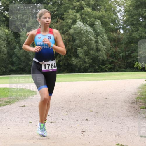 30.08.2026 - Elbe Triathlon Hamburg Antke Förster http://msf.ph/oto/10106863 30.08.2026 12:36:23 Laufen 1760 meine-sportfotos.de