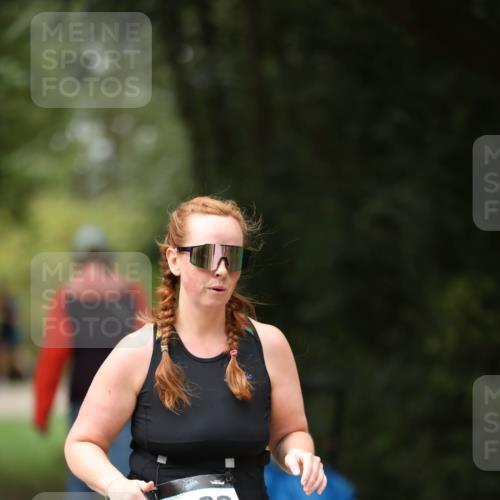 30.08.2026 - Elbe Triathlon Hamburg Antke Förster http://msf.ph/oto/10106886 30.08.2026 12:25:17 Laufen 1603 meine-sportfotos.de