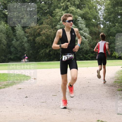 30.08.2026 - Elbe Triathlon Hamburg Antke Förster http://msf.ph/oto/10106891 30.08.2026 12:38:17 Laufen 172 meine-sportfotos.de