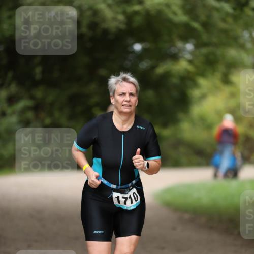 30.08.2026 - Elbe Triathlon Hamburg Antke Förster http://msf.ph/oto/10106906 30.08.2026 12:25:47 Laufen 3, 3, 1710 meine-sportfotos.de