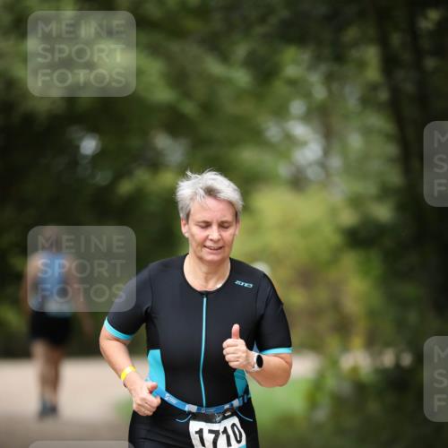 30.08.2026 - Elbe Triathlon Hamburg Antke Förster http://msf.ph/oto/10106908 30.08.2026 12:25:47 Laufen 3, 3, 1710 meine-sportfotos.de