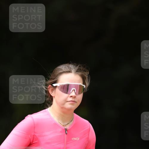 30.08.2026 - Elbe Triathlon Hamburg Antke Förster http://msf.ph/oto/10106928 30.08.2026 12:26:41 Laufen 1474 meine-sportfotos.de