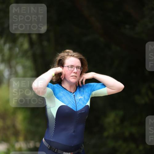 30.08.2026 - Elbe Triathlon Hamburg Antke Förster http://msf.ph/oto/10107084 30.08.2026 12:30:28 Laufen  meine-sportfotos.de