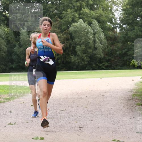 30.08.2026 - Elbe Triathlon Hamburg Antke Förster http://msf.ph/oto/10107197 30.08.2026 12:50:49 Laufen  meine-sportfotos.de