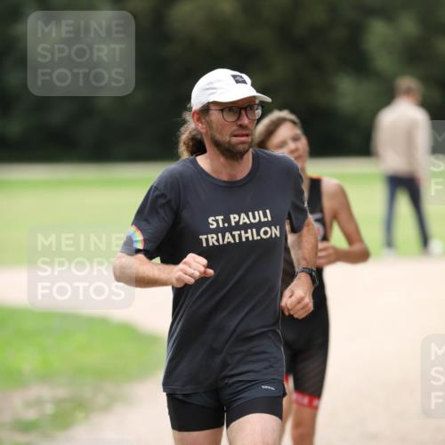 30.08.2026 - Elbe Triathlon Hamburg Antke Förster http://msf.ph/oto/10107200 30.08.2026 12:35:18 Laufen  meine-sportfotos.de
