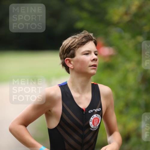 30.08.2026 - Elbe Triathlon Hamburg Antke Förster http://msf.ph/oto/10107204 30.08.2026 12:35:21 Laufen  meine-sportfotos.de
