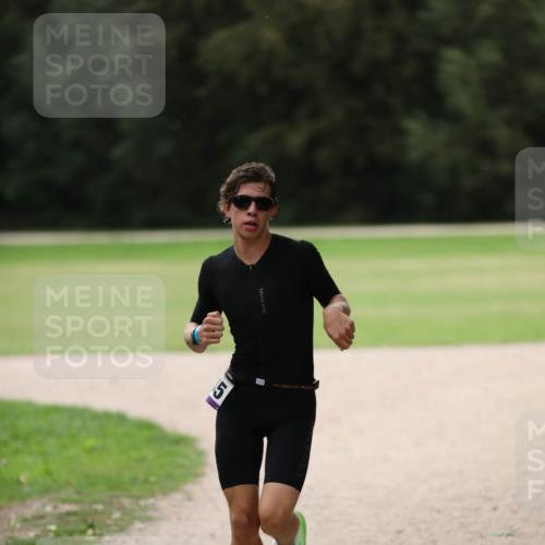 30.08.2026 - Elbe Triathlon Hamburg Antke Förster http://msf.ph/oto/10107208 30.08.2026 12:35:45 Laufen  meine-sportfotos.de