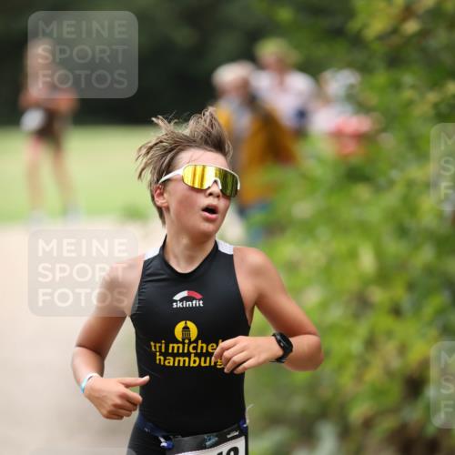 30.08.2026 - Elbe Triathlon Hamburg Antke Förster http://msf.ph/oto/10107226 30.08.2026 12:35:53 Laufen 1743 meine-sportfotos.de