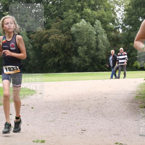 30.08.2026 - Elbe Triathlon Hamburg Antke Förster http://msf.ph/oto/10107255 30.08.2026 12:51:40 Laufen 1833, 181 meine-sportfotos.de