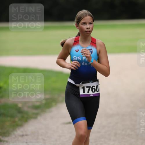 30.08.2026 - Elbe Triathlon Hamburg Antke Förster http://msf.ph/oto/10107264 30.08.2026 12:36:22 Laufen 1760 meine-sportfotos.de