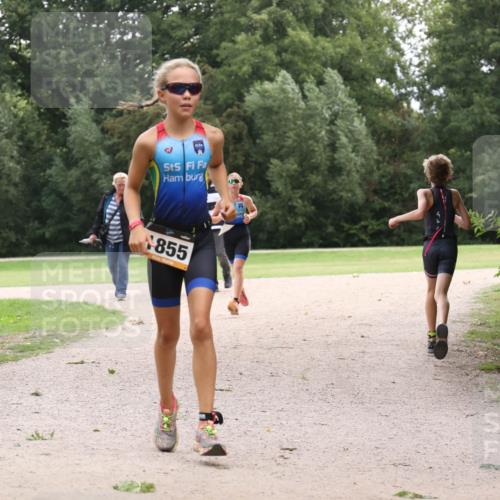 30.08.2026 - Elbe Triathlon Hamburg Antke Förster http://msf.ph/oto/10107267 30.08.2026 12:51:49 Laufen 855 meine-sportfotos.de