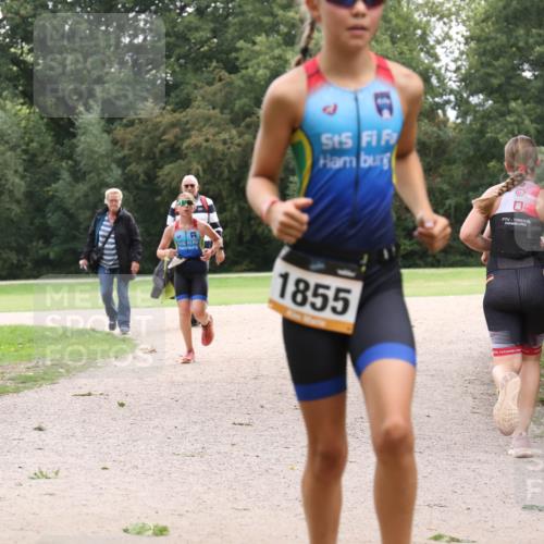 30.08.2026 - Elbe Triathlon Hamburg Antke Förster http://msf.ph/oto/10107271 30.08.2026 12:51:50 Laufen 12, 1855 meine-sportfotos.de