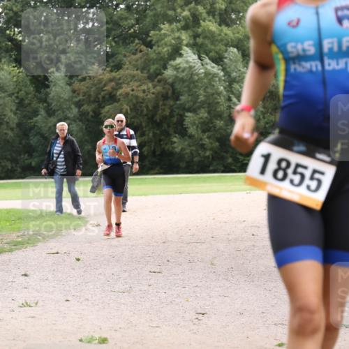 30.08.2026 - Elbe Triathlon Hamburg Antke Förster http://msf.ph/oto/10107273 30.08.2026 12:51:51 Laufen 1855, 21 meine-sportfotos.de