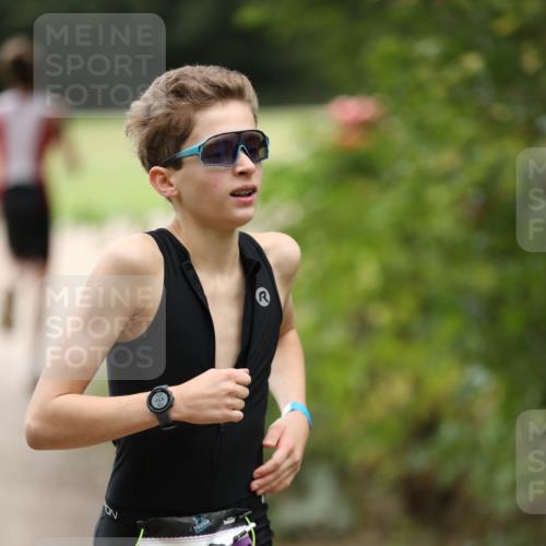 30.08.2026 - Elbe Triathlon Hamburg Antke Förster http://msf.ph/oto/10107298 30.08.2026 12:38:19 Laufen 172 meine-sportfotos.de