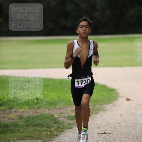 30.08.2026 - Elbe Triathlon Hamburg Antke Förster http://msf.ph/oto/10107336 30.08.2026 12:39:22 Laufen 1730 meine-sportfotos.de