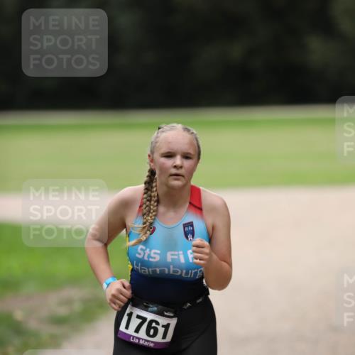 30.08.2026 - Elbe Triathlon Hamburg Antke Förster http://msf.ph/oto/10107398 30.08.2026 12:40:15 Laufen 1761 meine-sportfotos.de