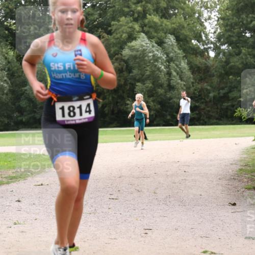 30.08.2026 - Elbe Triathlon Hamburg Antke Förster http://msf.ph/oto/10107415 30.08.2026 12:53:43 Laufen 1814 meine-sportfotos.de