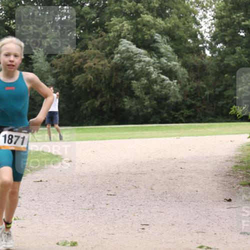 30.08.2026 - Elbe Triathlon Hamburg Antke Förster http://msf.ph/oto/10107423 30.08.2026 12:53:50 Laufen 1871 meine-sportfotos.de