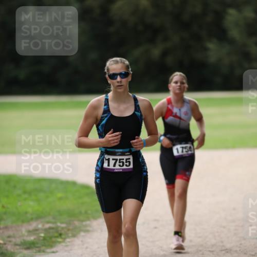 30.08.2026 - Elbe Triathlon Hamburg Antke Förster http://msf.ph/oto/10107434 30.08.2026 12:41:51 Laufen 1755, 1750 meine-sportfotos.de