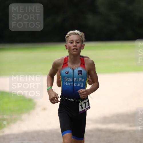 30.08.2026 - Elbe Triathlon Hamburg Antke Förster http://msf.ph/oto/10107512 30.08.2026 12:49:10 Laufen 117, 177 meine-sportfotos.de