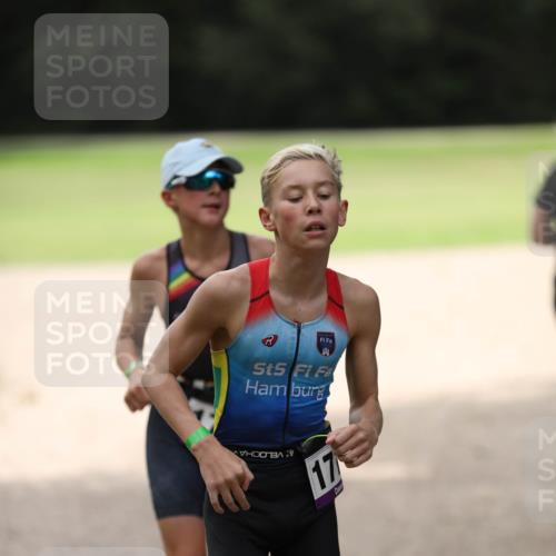 30.08.2026 - Elbe Triathlon Hamburg Antke Förster http://msf.ph/oto/10107514 30.08.2026 12:49:10 Laufen 17 meine-sportfotos.de