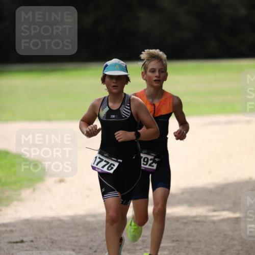 30.08.2026 - Elbe Triathlon Hamburg Antke Förster http://msf.ph/oto/10107524 30.08.2026 12:49:45 Laufen 3, 1776, 92 meine-sportfotos.de