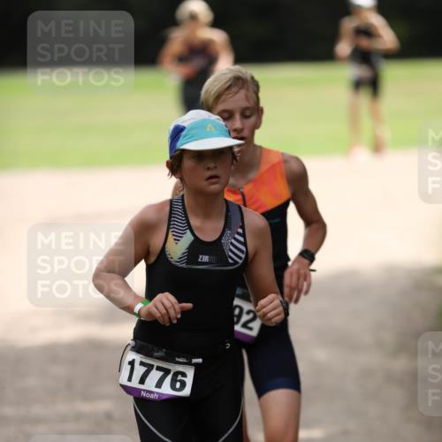 30.08.2026 - Elbe Triathlon Hamburg Antke Förster http://msf.ph/oto/10107528 30.08.2026 12:49:46 Laufen 3, 1776, 92 meine-sportfotos.de