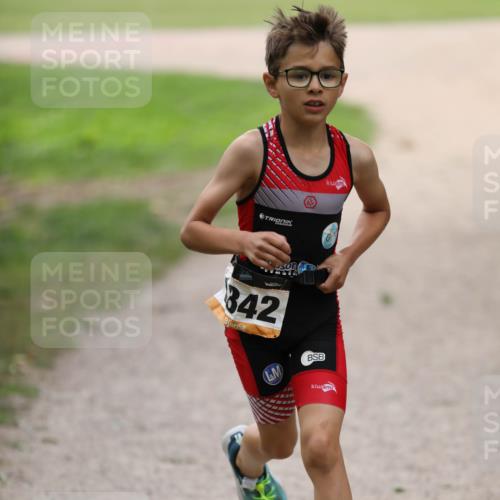 30.08.2026 - Elbe Triathlon Hamburg Antke Förster http://msf.ph/oto/10107616 30.08.2026 12:50:59 Laufen 342 meine-sportfotos.de
