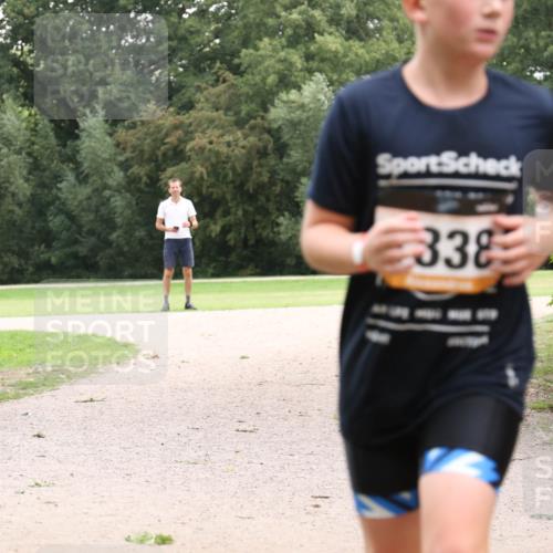 30.08.2026 - Elbe Triathlon Hamburg Antke Förster http://msf.ph/oto/10107641 30.08.2026 12:56:47 Laufen 338 meine-sportfotos.de
