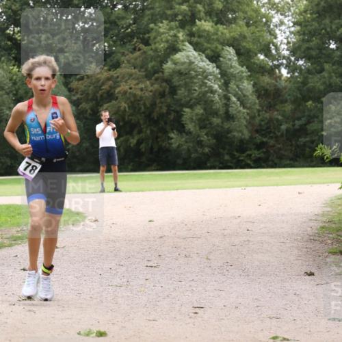 30.08.2026 - Elbe Triathlon Hamburg Antke Förster http://msf.ph/oto/10107651 30.08.2026 12:57:00 Laufen 78 meine-sportfotos.de