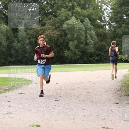 30.08.2026 - Elbe Triathlon Hamburg Antke Förster http://msf.ph/oto/10107661 30.08.2026 12:57:17 Laufen 1800 meine-sportfotos.de