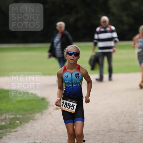 30.08.2026 - Elbe Triathlon Hamburg Antke Förster http://msf.ph/oto/10107666 30.08.2026 12:51:48 Laufen 1855 meine-sportfotos.de