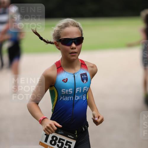 30.08.2026 - Elbe Triathlon Hamburg Antke Förster http://msf.ph/oto/10107672 30.08.2026 12:51:50 Laufen 1855 meine-sportfotos.de