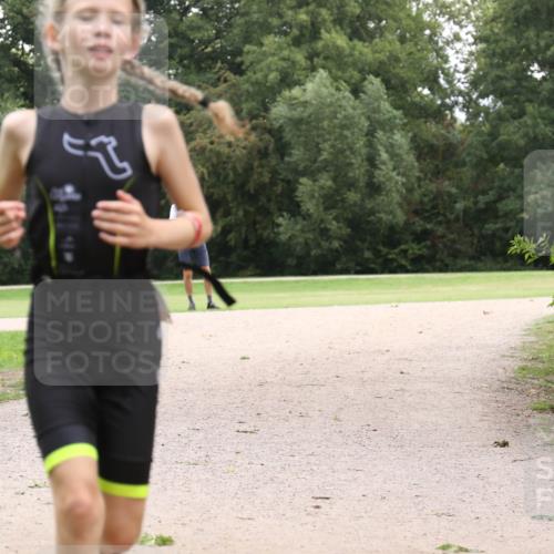 30.08.2026 - Elbe Triathlon Hamburg Antke Förster http://msf.ph/oto/10107681 30.08.2026 12:57:43 Laufen  meine-sportfotos.de