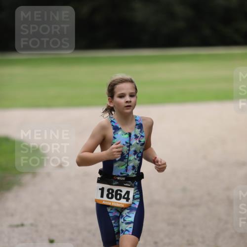 30.08.2026 - Elbe Triathlon Hamburg Antke Förster http://msf.ph/oto/10107686 30.08.2026 12:51:59 Laufen 1864 meine-sportfotos.de