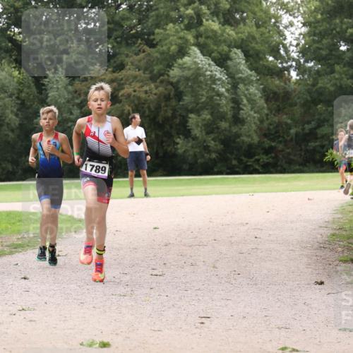 30.08.2026 - Elbe Triathlon Hamburg Antke Förster http://msf.ph/oto/10107691 30.08.2026 12:57:55 Laufen 1789 meine-sportfotos.de