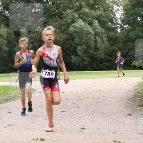 30.08.2026 - Elbe Triathlon Hamburg Antke Förster http://msf.ph/oto/10107695 30.08.2026 12:57:56 Laufen 1789 meine-sportfotos.de