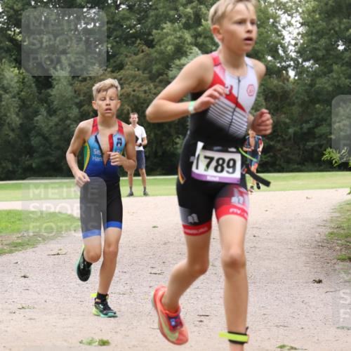 30.08.2026 - Elbe Triathlon Hamburg Antke Förster http://msf.ph/oto/10107699 30.08.2026 12:57:57 Laufen 789 meine-sportfotos.de