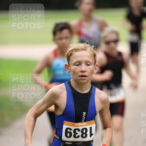 30.08.2026 - Elbe Triathlon Hamburg Antke Förster http://msf.ph/oto/10107736 30.08.2026 12:52:40 Laufen 1839 meine-sportfotos.de