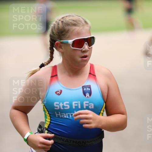 30.08.2026 - Elbe Triathlon Hamburg Antke Förster http://msf.ph/oto/10107752 30.08.2026 12:52:47 Laufen  meine-sportfotos.de