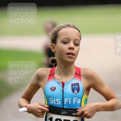 30.08.2026 - Elbe Triathlon Hamburg Antke Förster http://msf.ph/oto/10107774 30.08.2026 12:53:00 Laufen 1856 meine-sportfotos.de