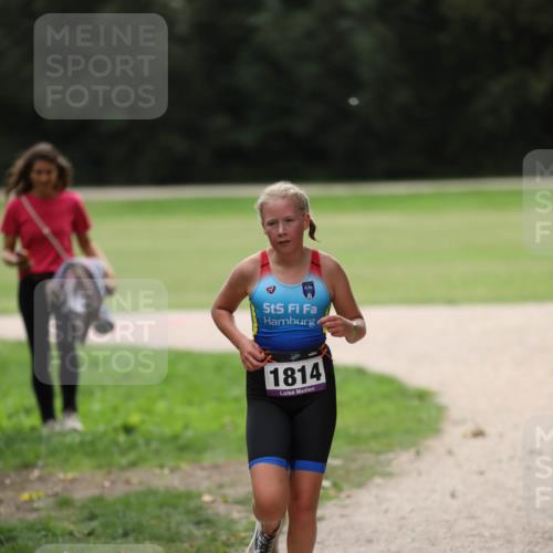 30.08.2026 - Elbe Triathlon Hamburg Antke Förster http://msf.ph/oto/10107810 30.08.2026 12:53:41 Laufen 1814 meine-sportfotos.de
