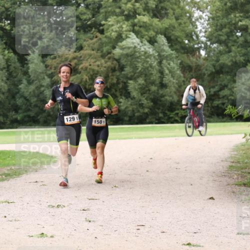 30.08.2026 - Elbe Triathlon Hamburg Antke Förster http://msf.ph/oto/10107877 30.08.2026 14:23:53 Laufen 129, 1, 1501 meine-sportfotos.de