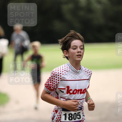 30.08.2026 - Elbe Triathlon Hamburg Antke Förster http://msf.ph/oto/10107880 30.08.2026 12:54:24 Laufen 1805 meine-sportfotos.de