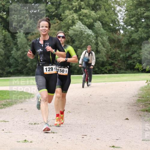 30.08.2026 - Elbe Triathlon Hamburg Antke Förster http://msf.ph/oto/10107881 30.08.2026 14:23:54 Laufen 12911501 meine-sportfotos.de