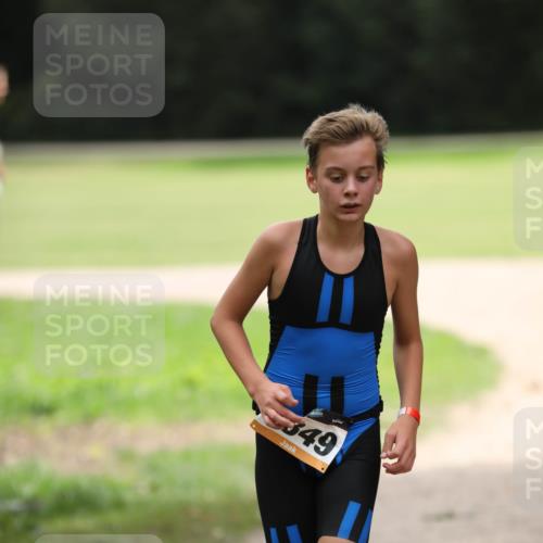 30.08.2026 - Elbe Triathlon Hamburg Antke Förster http://msf.ph/oto/10107926 30.08.2026 12:54:45 Laufen 349 meine-sportfotos.de