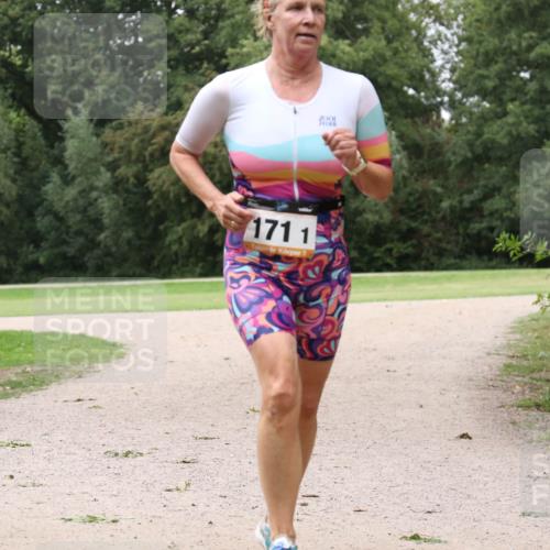 30.08.2026 - Elbe Triathlon Hamburg Antke Förster http://msf.ph/oto/10107945 30.08.2026 14:25:39 Laufen 171, 1 meine-sportfotos.de